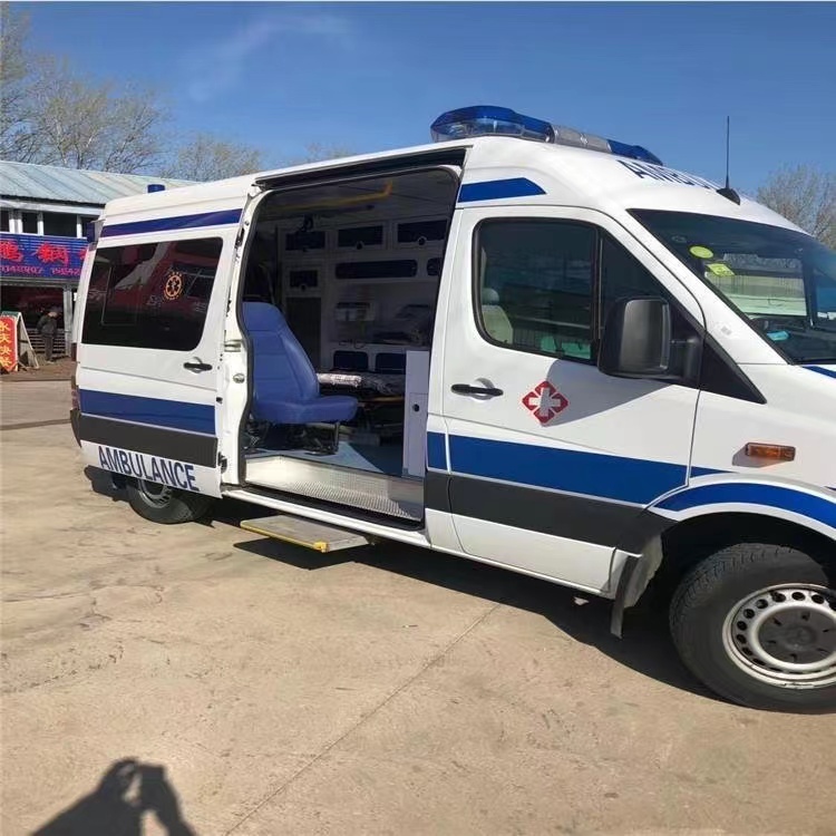 崖城镇私人长途救护车出租转院回家