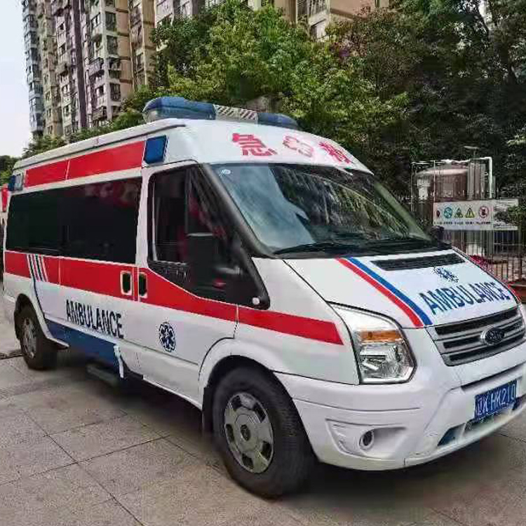 崖城镇长途救护车护送病人返乡